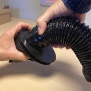 Remplacement du tuyau de remplissage du sac extérieur Kirby